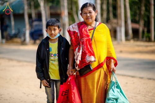 ภาพ No.75720:พิธีตัดปอยผม และ ปลงผมนาคธรรมทายาท ในโครงการบรรพชาสามเณรหมู่ครั้งที่ 3 วันที่ 9 กุมภาพันธ์ พ.ศ. 2566 ณ วัดเบงกาลี เมืองคากาจารี ประเทศบังกลาเทศ