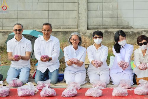 ภาพ No.113064:พิธีต้อนรับพระธรรมยาตรา ปีที่ 12 วันที่ 15 มกราคม พ.ศ. 2567 ณ วัดโบสถ์บน จ.นนทบุรี