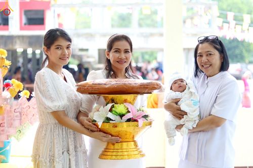 ภาพ No.94475:พิธีทอดกฐินสามัคคีทั่วไทย 5,000 วัด ณ วัดสวยศรีพุทธาราม ต.บ้านนา อ.บ้านนาเดิม สุราษฎร์ธานี วันที่ 12 พฤศจิกายน พ.ศ. 2566
