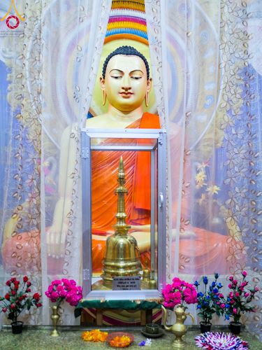 ภาพ No.97960:กฐินศรีลังกา วัดฮูนูเกตะ อลาคา รามายา มาตาเล วันที่ 20 พฤศจิกายน พ.ศ. 2566