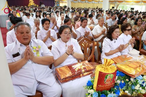 ภาพ No.181559:พิธีทอดกฐิน ณ วัดศิริพงษ์ธรรมนิมิต เขตบางเขน กรุงเทพมหานคร ในโครงการทอดกฐินสามัคคีทั่วไทย 30,000 วัด บูชาธรรม 80 ปี หลวงพ่อธัมมชโย โดยคณะศิษยานุศิษย์วัดพระธรรมกาย วันที่ 27 ตุลาคม พ.ศ. 2567