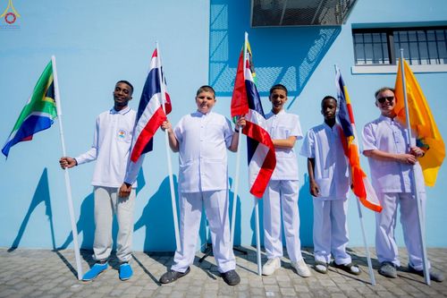 ภาพ No.270368:วันอาทิตย์ที่ 19 ตุลาคม พ.ศ. 2568 พิธีทอดกฐินสามัคคี เพื่อสถาปนากุฏิสงฆ์  น้อมถวายเป็นพุทธบูชาและบูชาธรรม แด่หลวงพ่อธัมมชโย ณ วัดพุทธเคปทาวน์  ประเทศสาธารณรัฐแอฟริกาใต้