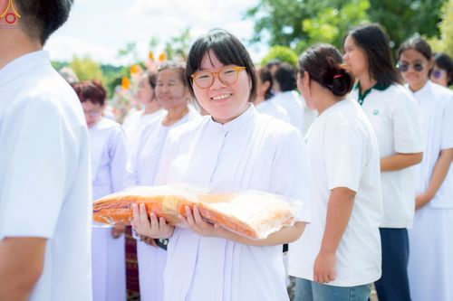 ภาพ No.262194:วันที่ 24 ตุลาคม พ.ศ. 2568 พิธีทอดกฐินสามัคคีทั่วไทย 30,000 วัด โดยคณะศิษยานุศิษย์ บูชาธรรม 81 ปี หลวงพ่อธัมมชโย ณ วัดดงรัง อ.ด่านช้าง จ.สุพรรรณบุรี