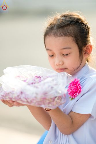 ภาพ No.120271:พิธีต้อนรับพระธรรมยาตรา ในโครงการธรรมยาตรา กตัญญูบูชา มหาปูชนียาจารย์ พระมงคลเทพมุนี(สด จนฺทสโร) พระผู้ปราบมาร อนุสรณ์สถาน 7 แห่ง ปีที่ 12 วันที่ 28 มกราคม พ.ศ. 2567 ณ วัดพระธรรมกาย จ.ปทุมธานี (ชุดที่ 2)