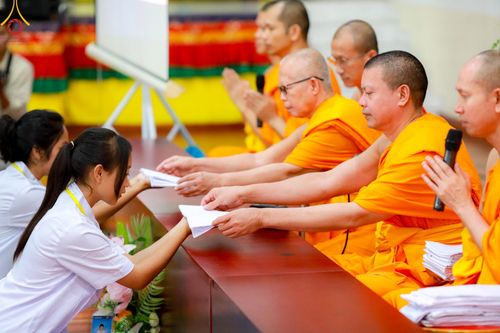 ภาพ No.151762:โครงการอบรมอุบาสิกาแก้ว บรมพุทโธ ประเทศอินโดนีเซีย ระหว่างวันที่ 16 - 22 สิงหาคม พ.ศ. 2567 ณ วัด Graha Padmasambhava