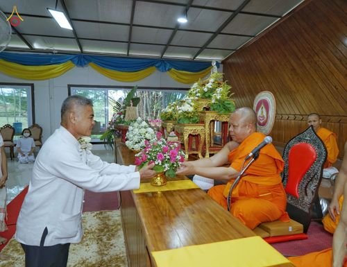 ภาพ No.80882:พิธีตักบาตรพระ ๒๑๖ รูป และ พิธีถวายมหาสังฆทาน ๕๒ วัด ฉลองครบรอบ ๑๖ ปี ธุดงคสถานพรรัตนแพร่ วันอังคารที่ ๙ พฤษภาคม พ.ศ.๒๕๖๖ ณ ธุดงคสถานพรรัตนะ อำเภอวังชิ้น จังหวัดแพร่