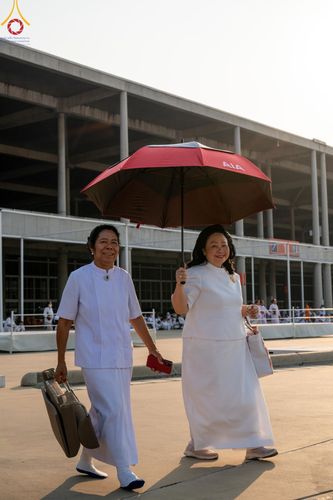 ภาพ No.204465:พิธีจุดประทีปถวายเป็นพุทธบูชา และบูชาธรรมมหาปูชนียาจารย์ ณ วัดพระธรรมกาย ตำบลคลองสาม อำเภอคลองหลวง จังหวัดปทุมธานี ในโครงการธรรมยาตรา กตัญญูบูชา มหาปูชนียาจารย์ พระมงคลเทพมุนี(สด จนฺทสโร) พระผู้ปราบมาร ปีที่ 13 วันที่ 31 มกราคม พ.ศ. 2568