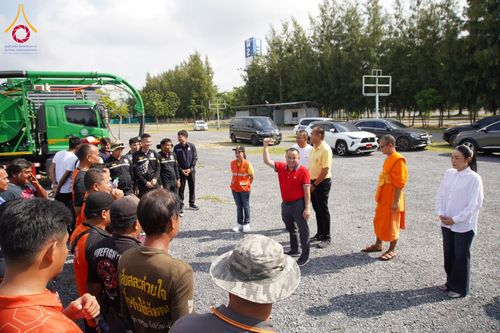 ภาพ No.159617:ฟื้นฟูเชียงราย! ปทุมธานีส่งเครื่องจักรกลสาธารณภัยลงพื้นที่อุทกภัยเร่งช่วยเหลือประชาชน วันที่ 29 กันยายน พ.ศ. 2567 ณ ลานจอดรถ P2 วัดพระธรรมกาย อ.คลองหลวง จ.ปทุมธานี