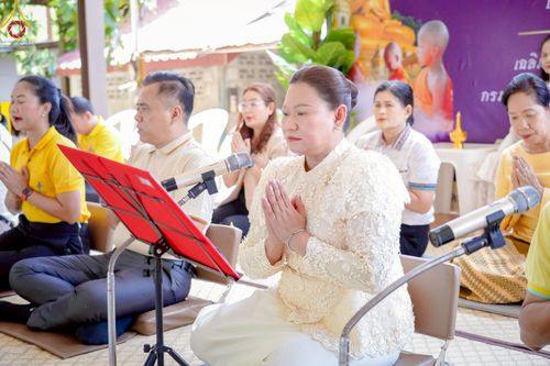 ภาพ No.218143:วันอาทิตย์ที่ 6 เมษายน พ.ศ. 2568 ว่าที่ร้อยตรี ตระกูล โทธรรม ผู้ว่าราชการจังหวัดนราธิวาส เหล่ากาชาดจังหวัดนราธิวาส และเจ้าหน้าที่ข้าราชการทุกภาคส่วน ร่วมถวายภัตตาหารแด่คณะสงฆ์และสามเณรภาคฤดูร้อน ณ ที่พักสงฆ์บ้านร่มเย็น ศูนย์อบรมเยาวชนเมืองนราธิวาส