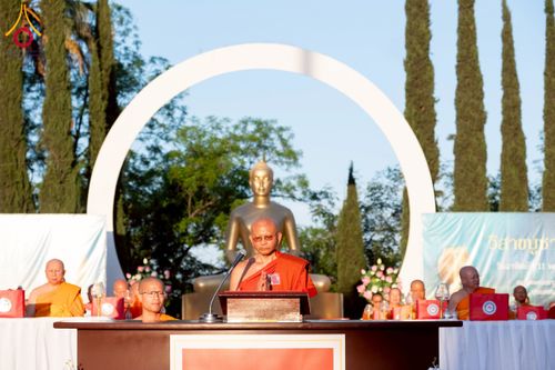 ภาพ No.225675:วันอาทิตย์ที่ 11 พฤษภาคม พ.ศ. 2568 วัดพระธรรมกายแคลิฟอร์เนีย จัดงานวิสาขบูชานานาชาติ และถวายมหาสังฆทานคณะสงฆ์ 120 รูป