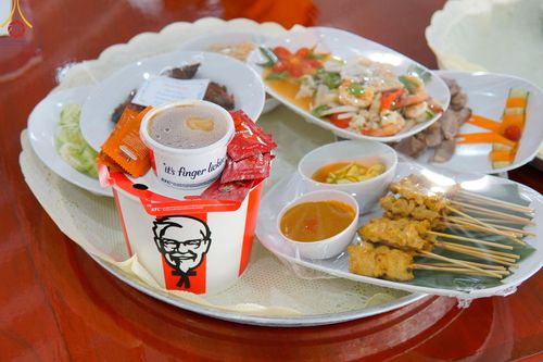 ภาพ No.211847:วันเสาร์ที่ 15 มีนาคม พ.ศ. 2568 พิธีถวายภัตตาหารเมนูสวรรค์ เพื่อการบรรลุธรรม ณ หอฉันคุณยายฯ วัดพระธรรมกาย