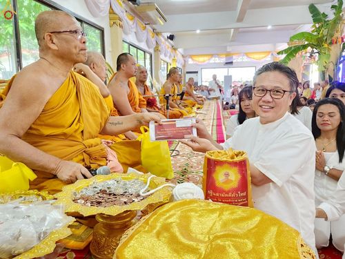 ภาพ No.261391:วันที่ 18 ตุลาคม พ.ศ. 2568 พิธีทอดกฐินสามัคคีทั่วไทย 30,000 วัด โดยคณะศิษยานุศิษย์ บูชาธรรม 81 ปี หลวงพ่อธัมมชโย ณ วัดในหาน จ.ภูเก็ต