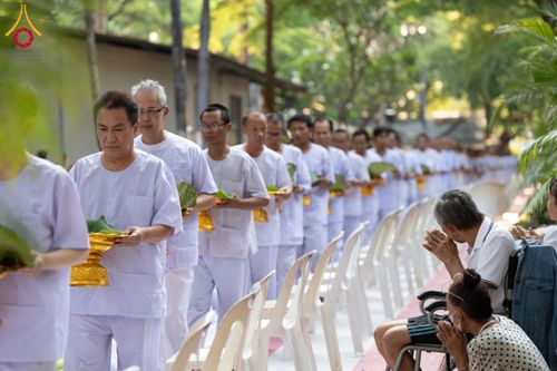 ภาพ No.135672:พิธีปลงผมธรรมทายาท โครงการบรรพชาและอุปสมบทหมู่ รุ่นบูชาธรรม 80 ปี หลวงพ่อธัมมชโย ณ หมู่บ้านบรรลุธรรม วัดพระธรรมกาย วันที่ 7 เมษายน พ.ศ. 2567