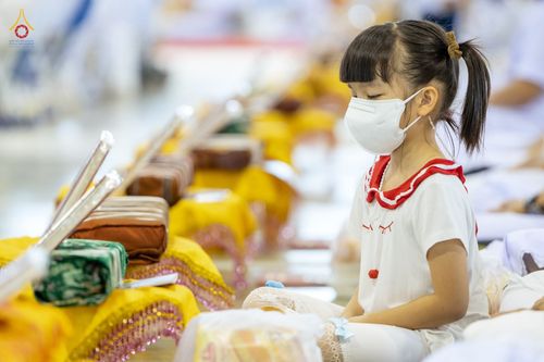 ภาพ No.80479:พิธีถวายทุนสนับสนุนการสร้าง พระไตรปิฎกฉบับธรรมชัย วันเสาร์ที่ 29 เมษายน พ.ศ. 2566 ณ สภาธรรมกายสากล วัดพระธรรมกาย