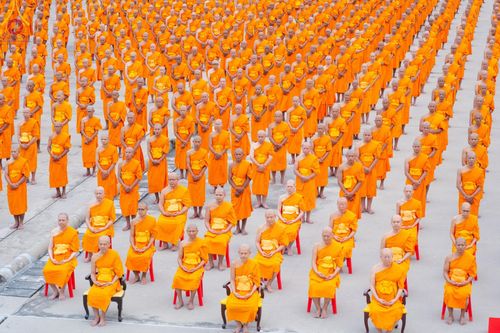 ภาพ No.182093:พระธรรมทายาทร่วมปฎิบัติธรรม รับฟังโอวาทจากหลวงพ่อทัตตชีโว และถ่ายภาพหมู่ประวัติศาสตร์ ณ ลานธรรมพระมหาธรรมกายเจดีย์  วัดพระธรรมกาย ในโครงการอุปสมบท บูชาธรรมมหาปูชนียาจารย์ วันที่ 13 ธันวาคม พ.ศ. 2567