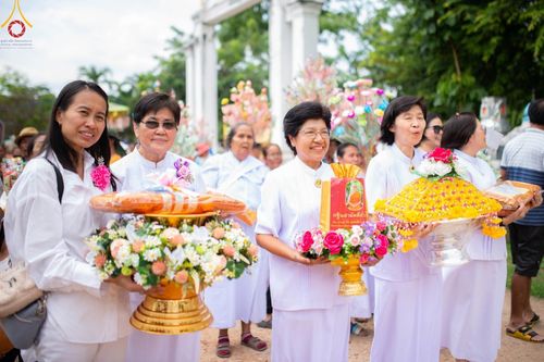 ภาพ No.167221:พิธีทอดกฐิน ณ วัดจำปาทอง อ.บ้านเขว้า จ.ชัยภูมิ ในโครงการกฐินสามัคคีทั่วไทย 30,000 วัด บูชาธรรม 80 ปี หลวงพ่อธัมมชโย โดยคณะศิษยานุศิษย์วัดพระธรรมกาย วันที่ 24 ตุลาคม พ.ศ. 2567