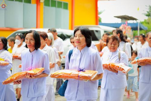 ภาพ No.270271:วันที่ 28 ตุลาคม พ.ศ. 2568 พิธีทอดกฐินสามัคคีทั่วไทย ณ สำนักสงฆ์เทพพิทักษ์ผล ต.แสนสุข อ.เมืองชลบุรี จ.ชลบุรี โดยคณะศิษยานุศิษย์ บูชาธรรม 81 ปี หลวงพ่อธัมมชโย