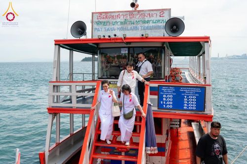 ภาพ No.183557:พิธีทอดกฐิน ณ วัดใหม่สำราญ(เกาะล้าน) อ.บางละมุง จ.ชลบุรี ในโครงการทอดกฐินสามัคคีทั่วไทย 30,000 วัด บูชาธรรม 80 ปี หลวงพ่อธัมมชโย โดยคณะศิษยานุศิษย์วัดพระธรรมกาย วันที่ 28 ตุลาคม พ.ศ. 2567