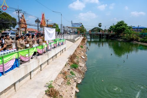 ภาพ No.58034:โครงการจัดหน่วยบริการจังหวัดเคลื่อนที่ และหน่วยบำบัดทุกข์ บำรุงสุข สร้างรอยยิ้ม ให้ประชาชนจังหวัดปทุมธานี ในวันพฤหัสบดีที่ 25 เมษายน พ.ศ. 2567 ณ วัดเกิดการอุดม อ.คลองหลวง จ.ปทุมธานี