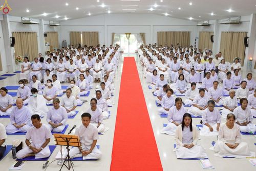 ภาพ No.248182:วันที่ 26-28 กันยายน พ.ศ. 2568 โครงการอบรมอุบาสกแก้ว อุบาสิกาแก้ว รุ่นที่ 3 ผู้แทนทอดกฐินสามัคคีทั่วไทย 30,000 วัด บูชาธรรม 81 ปี หลวงพ่อธัมมชโย ณ ธุดงคสถานสุราษฎร์ธานี