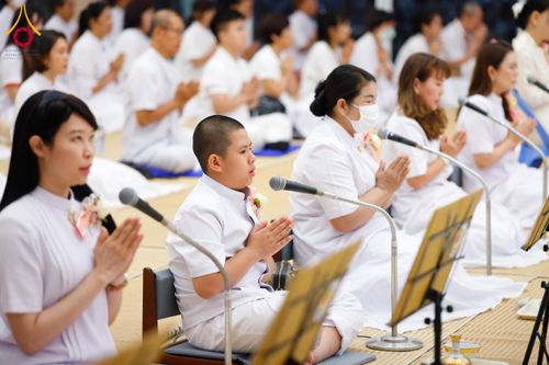 ภาพ No.128103:พิธีถวายภัตตาหารเป็นสังฆทาน แด่คณะพระธรรมยาตราฯ ในโครงการธรรมยาตราอัญเชิญพระบรมสารีริกธาตุ  ประดิษฐาน ณ มหารัตนเจดีย์สิริปทุมสวรรค์ อ.บางกล่ำ จ.สงขลา วันที่ 10 มีนาคม พ.ศ. 2567