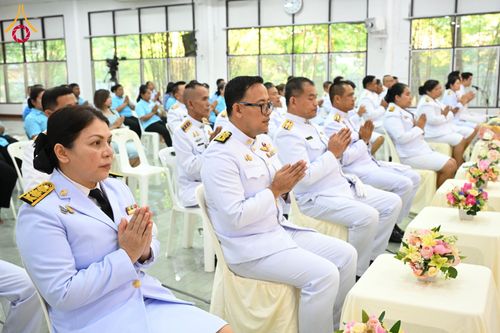 ภาพ No.57858:นายอำเภอคลองหลวง นำพสกนิกรร่วมพิธีเจริญพระพุทธมนต์ ถวายเป็นพระราชกุศล เนื่องในโอกาสวันคล้ายวันประสูติ สมเด็จพระเจ้าลูกยาเธอ เจ้าฟ้าทีปังกรรัศมีโชติฯ ณ วัดพระธรรมกาย วันจันทร์ที่ 29 เมษายน พ.ศ. 2567