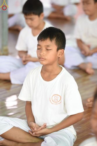 ภาพ No.133172:พิธีตัดปอยผม ธรรมทายาท โครงการสามเณรฟื้นฟูพระพุทธศาสนาทั่วไทย ณ ศูนย์ปฏิบัติธรรมวิหารแดง ตำบลเจริญธรรม อำเภอวิหารแดง จ.สระบุรี  วันที่ 31  มีนาคม พ.ศ. 2567