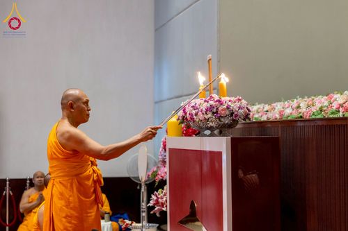 ภาพ No.277686:วันเสาร์ที่ 6 ธันวาคม พ.ศ. 2568 พิธีบรรพชาอุปสมบทและพิธีถวายบาตร โครงการอุปสมบทบูชาธรรมมหาปูชนียาจารย์ ประจำปี พ.ศ.2568 โครงการบวชพระนานาชาติ AEC และ WAB รุ่น CEO (นักบริหาร) รุ่นที่ 5 ณ มหาธรรมกายเจดีย์ วัดพระธรรมกาย