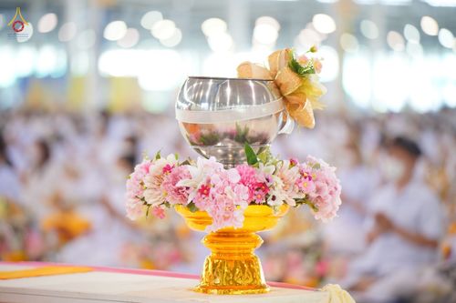 ภาพ No.76598:พิธีถวายโคมมาฆประทีป น้อมถวายเป็นพุทธบูชา แด่คณะพระภิกษุ สามเณร วัดพระธรรมกาย วันที่ 25 กุมภาพันธ์ พ.ศ. 2566