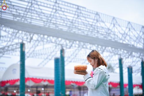 ภาพ No.146528:พิธีทอดผ้าป่าสร้างหลังคาอาคาร 80 ปี หลวงพ่อธัมมชโย ณ ศูนย์ปฎิบัติธรรมวิหารแดง จังหวัดสระบุรี วันอาทิตย์ที่ 28 กรกฎาคม พ.ศ. 2567