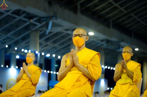 ภาพ No.83973:พิธีสวดมนต์บทธัมมจักกัปปวัตตนสูตร ครบ 5,481,000,000 จบ ในวันอาทิตย์ที่ 2 กรกฎาคม พ.ศ. 2566 ณ วัดพระธรรมกาย