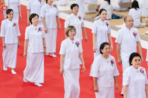 ภาพ No.151404:พิธีจุดเทียนใจ ไฟนิรันดร์ อนันตชัย ณ สภาธรรมกายสากล วัดพระธรรมกาย วันอาทิตย์ต้นเดือนที่ 1 กันยายน พ.ศ. 2567