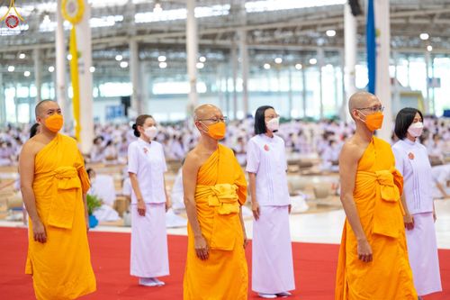 ภาพ No.83780:พิธีมอบโล่เกียรติยศ โครงการผู้นำแสงสว่างออนไลน์ ประจำปี 2565 ในวันอาทิตย์ที่ 2 กรกฎาคม พ.ศ. 2566 ณ วัดพระธรรมกาย