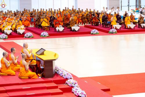 ภาพ No.236019:วันที่ 3 สิงหาคม พ.ศ. 2568 พิธีบูชาข้าวพระ ณ สภาธรรมกายสากล วัดพระธรรมกาย