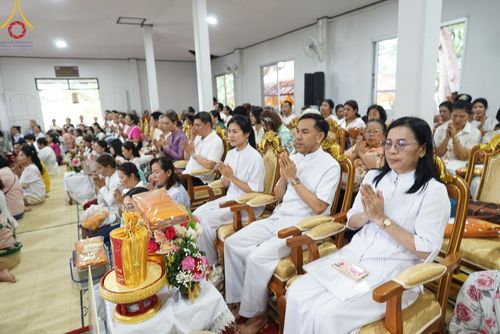 ภาพ No.172225:พิธีทอดกฐิน ณ วัดพระบาทเกาะแก้ว ภูเก็ต ในโครงการกฐินสามัคคีทั่วไทย 30,000 วัด บูชาธรรม 80 ปี หลวงพ่อธัมมชโย โดยคณะศิษยานุศิษย์วัดพระธรรมกาย วันที่ 27 ตุลาคม พ.ศ. 2567