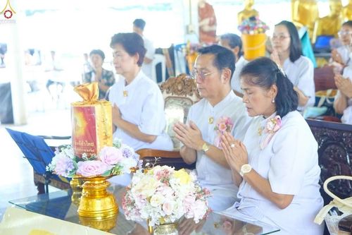 ภาพ No.260742:วันที่ 19 ตุลาคม พ.ศ. 2568 พิธีทอดกฐินสามัคคีทั่วไทย 30,000 วัด โดยคณะศิษยานุศิษย์ บูชาธรรม 81 ปี หลวงพ่อธัมมชโย ณ วัดภาวนาราม ต.นาเกลือ อ.พระสมุทรเจดีย์ จ.สมุทรปราการ