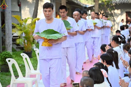 ภาพ No.216646:วันอาทิตย์ที่ 6 เมษายน พ.ศ. 2568 พิธีตัดปอยผม และปลงผมนาคธรรมทายาท โครงการบวชบูชาธรรม81ปี หลวงพ่อธัมมชโย โครงการ 1 และ 2 โครงการนานาชาติ AEC&WAB รุ่น CEO (ผู้บริหาร) รุ่นที่4 ณ หมู่บ้านบรรลุธรรม วัดพระธรรมกาย