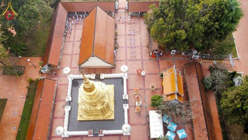 ภาพ No.179900:พิธีบรรพชาสามเณรและอุปสมบท โครงการบรรพชาอุปสมบทหมู่บูชาธรรมมหาปูชนียจารย์ ณ วัดพระธาตุจอมทอง และ วัดพระธาตุศรีโคมคำ อ.เมือง จ.พะเยา วันอังคารที่ ๓ ธันวาคม พ.ศ. ๒๕๖๗