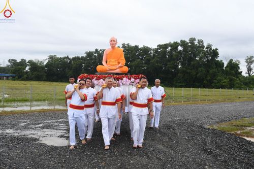 ภาพ No.96115:กฐินสามัคคี ฉลองวิหารพระมงคลเทพมุนี (สด จนฺทสโร) ณ ศูนย์ปฏิบัติธรรมภาคใต้ อ.บางกล่ำ จ.สงขลา วันที่ 19 พฤศจิกายน พ.ศ. 2566