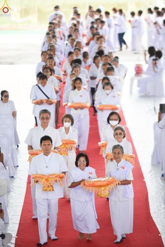 ภาพ No.249343:วันที่ 28 กันยายน พ.ศ. 2568 พิธีทอดผ้าป่าแผ่นบันมงคลมหาเศรษฐี อาคาร 80 ปี หลวงพ่อธัมมชโย ณ ศูนย์ปฏิบัติธรรมวิหารแดง ต.เจริญธรรม อ.วิหารแดง จ.สระบุรี