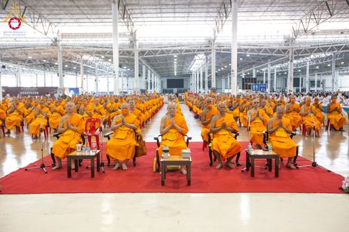 ภาพ No.126583:พิธีบูชาข้าวพระ ในวันอาทิตย์ต้นเดือนที่ 3 มีนาคม พ.ศ. 2567 ณ วัดพระธรรมกาย จ.ปทุมธานี