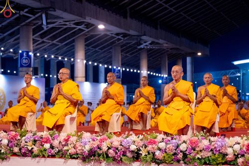 ภาพ No.207968:พิธีฉลองชัยชิตังเม สวดธัมมจักกัปวัตนสูตร ครบ 7,117,001,250 จบ ในวันมาฆบูชา วันพุธที่ 12 กุมภาพันธ์ พ.ศ. 2568 ณ วัดพระธรรมกาย จังหวัดปทุมธานี