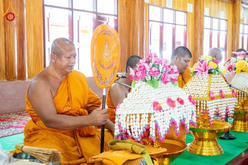 ภาพ No.166576:พิธีทอดกฐิน ณ วัดสามขาว จ.อ่างทอง ในโครงการกฐินสามัคคีทั่วไทย 30,000 วัด บูชาธรรม 80 ปี หลวงพ่อธัมมชโย โดยคณะศิษยานุศิษย์วัดพระธรรมกาย วันที่ 27 ตุลาคม พ.ศ. 2567