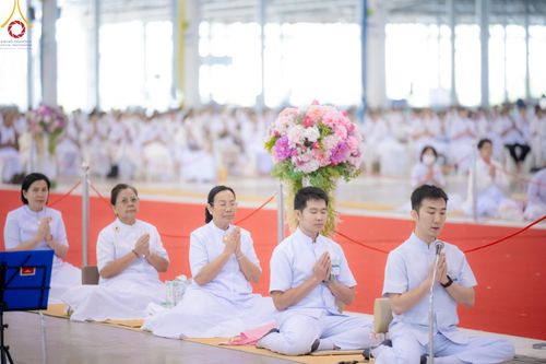 ภาพ No.182727:พิธีปฎิบัติธรรมและพิธีรับมอบต้นสมบัติจักรพรรดิ วันอาทิตย์ที่ 15 ธันวาคม พ.ศ. 2567 ณ สภาธรรมกายสากล วัดพระธรรมกาย