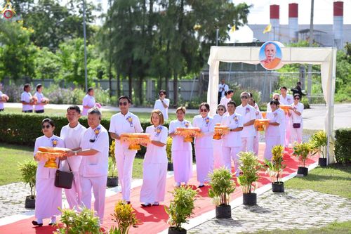 ภาพ No.241260:วันอาทิตย์ที่ 24 สิงหาคม พ.ศ.2568 พิธีปฐมผ้าป่าสถาปนาองค์พระเจดีย์เพื่อสร้างสันติภาพโลก พิธีไถ่ชีวิตโค สร้างมหากุศลด้วยการให้ชีวิตสัตว์เป็นทาน ณ ศูนย์ปฏิบัติธรรมสระบุรี อ.พระพุทธบาท จ.สระบุรี