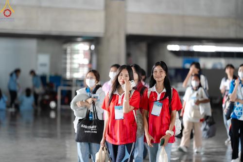 ภาพ No.59310:การอบรมอาสาสมัคร  เตรียมงานและจัดถวายภัตตาหาร แด่พระสังฆาธิการ 10,000 กว่าวัดทั่วประเทศ ในวันที่ 21-22 เมษายน พ.ศ.2567 เพื่องานวันคุ้มครองโลก จัดโดย ชมรมพุทธศาสตร์สากลฯ