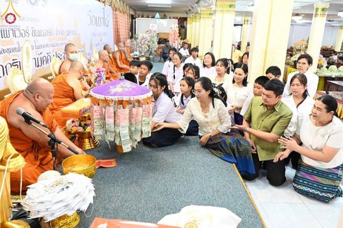 ภาพ No.182083:พิธีทอดกฐิน ณ วัดเขาไผ่ จ.ระยอง ในโครงการทอดกฐินสามัคคีทั่วไทย 30,000 วัด บูชาธรรม 80 ปี หลวงพ่อธัมมชโย โดยคณะศิษยานุศิษย์วัดพระธรรมกาย วันที่ 18 ตุลาคม พ.ศ. 2567 กฐินสัมฤทธิ์เด็กดี V-Star โรงเรียนชุมชนวัดทับมา จ.ระยอง