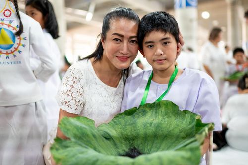 ภาพ No.132819:พิธีตัดปอยผม โครงการสามเณรฟื้นฟูพระพุทธศาสนาทั่วไทย ณ มหารัตนวิหารคด26 วัดพระธรรมกาย วันอาทิตย์ที่ 31 มีนาคม พ.ศ. 2567