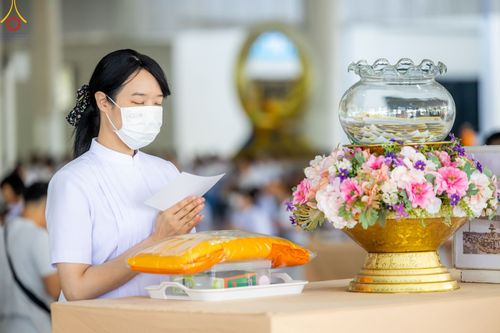 ภาพ No.86682:พิธีบุพเปตพลี  ครั้งที่ 139 ร่วมอุทิศบุญแด่หมู่ญาติที่ล่วงลับไปแล้ว และสืบทอดอายุพระพุทธศาสนา วันพฤหัสบดีที่ 31 สิงหาคม พ.ศ.2566 วันพระขึ้น 15 ค่ำ เดือน 9 ณ หอฉันคุณยายอาจารย์ฯ วัดพระธรรมกาย