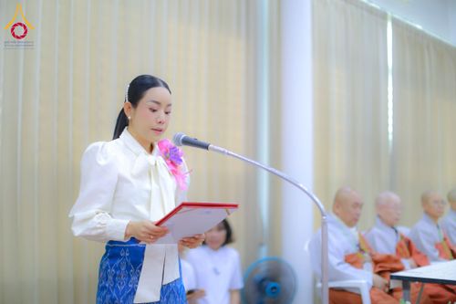 ภาพ No.197515:พิธีถวายสังฆทานคณะสงฆ์ 2 นิกายเชื่อมสัมพันธ์ไทย-เกาหลี วันอาทิตย์ที่ 5 มกราคม พ.ศ. 2568 ณ อาคารชมรมภาวนารักษ์ วัดพระธรรมกาย อำเภอคลองหลวง จังหวัดปทุมธานี